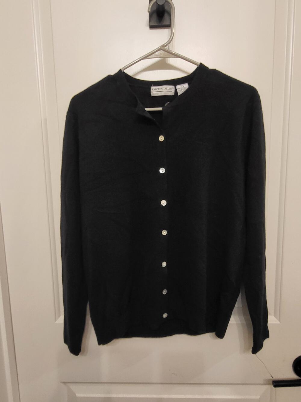 Carolyn Taylor Cardigan Medium Black